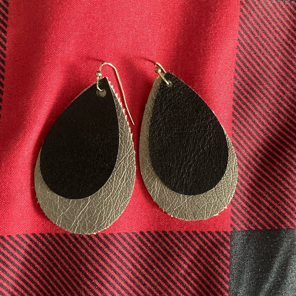 Soft Dangle Earrings